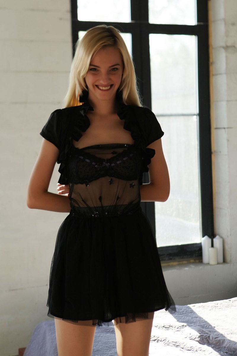 Анжела, 21
